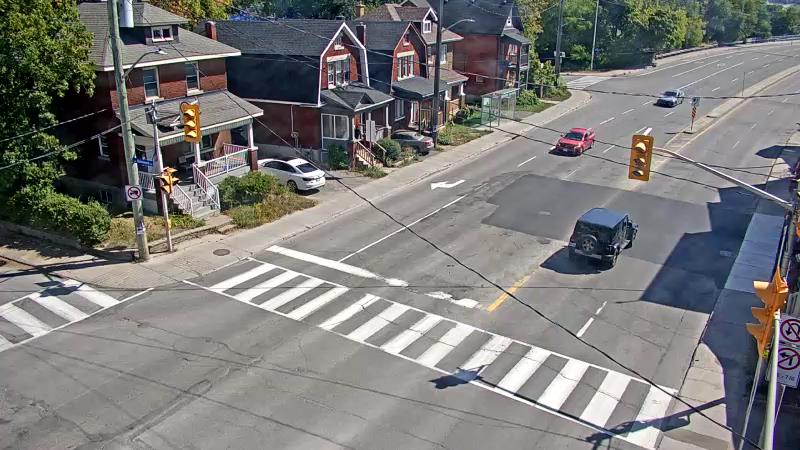 Traffic camera image at 2025-09-14 17:36:11