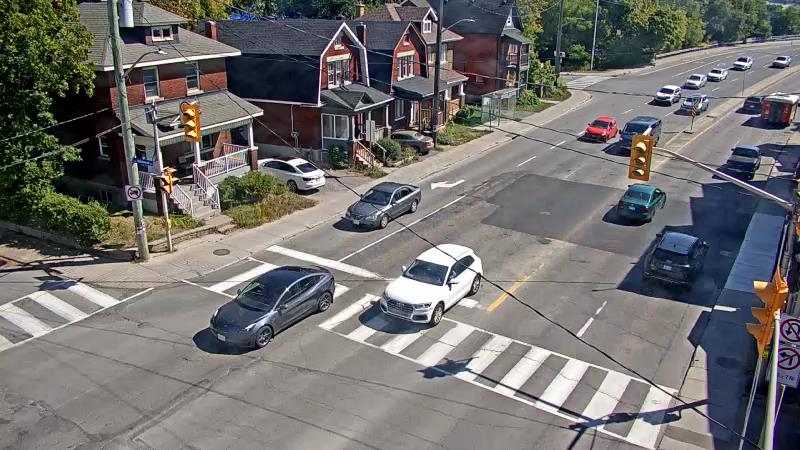 Traffic camera image at 2025-09-14 17:51:21