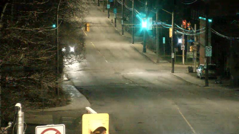 Traffic camera image at 2025-04-25 08:45:52