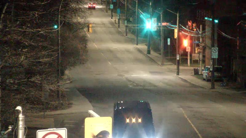 Traffic camera image at 2025-04-25 08:50:53