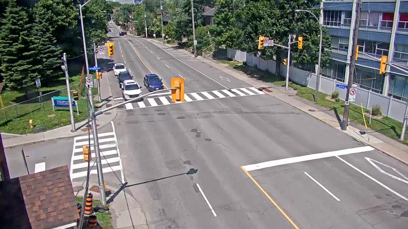 Traffic camera image at 2025-06-30 17:21:22