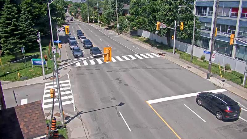 Traffic camera image at 2025-06-30 17:41:10