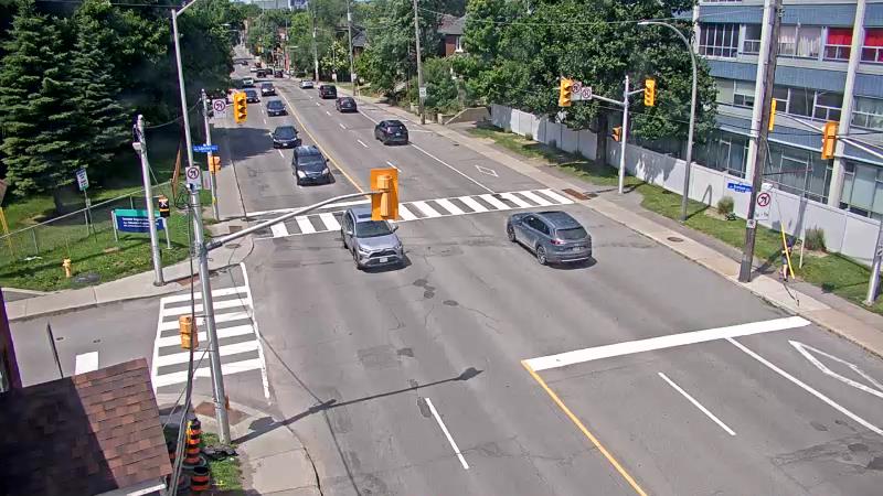 Traffic camera image at 2025-06-30 18:21:15