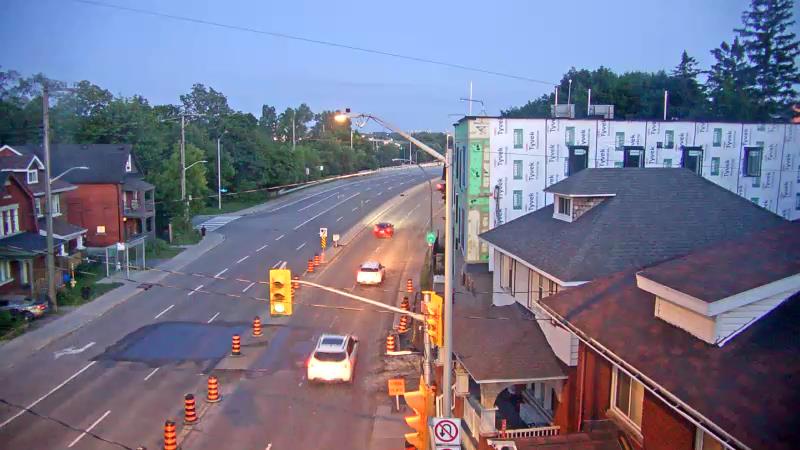Traffic camera image at 2025-07-04 01:21:10