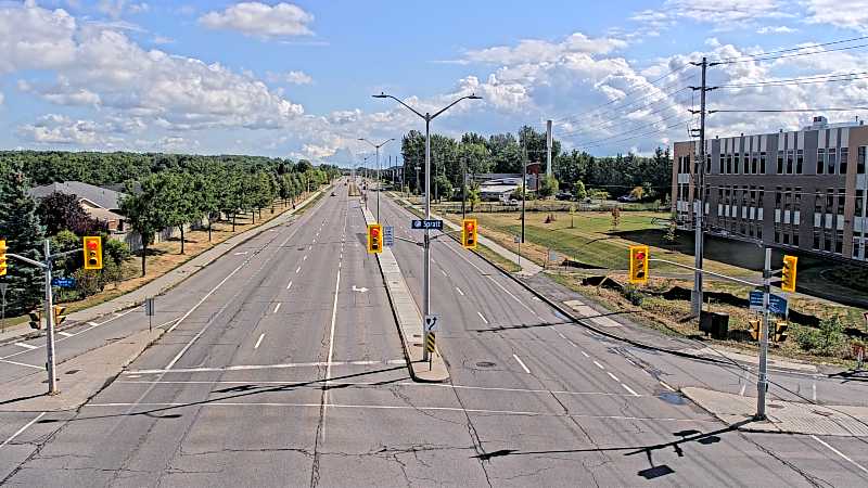 Traffic camera image at 2025-08-24 14:31:14