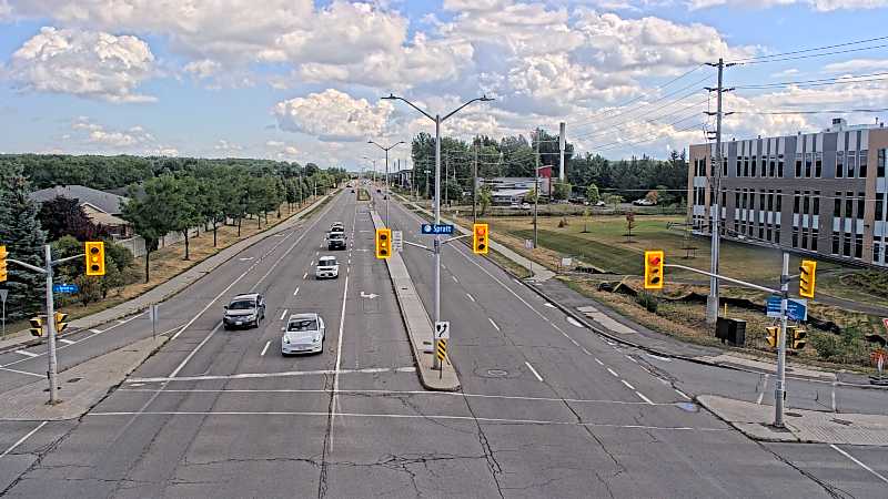Traffic camera image at 2025-08-24 15:11:07