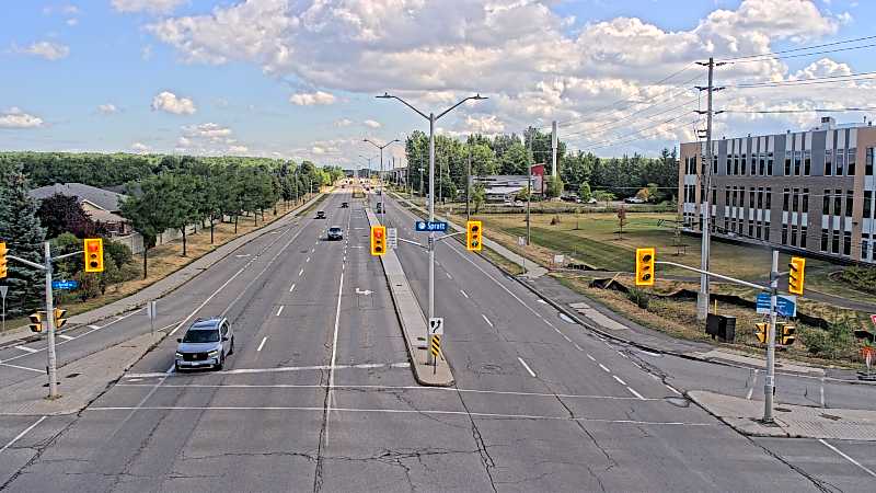 Traffic camera image at 2025-08-24 15:21:13