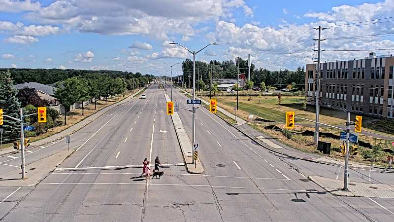 Traffic camera image at 2025-08-24 15:46:13