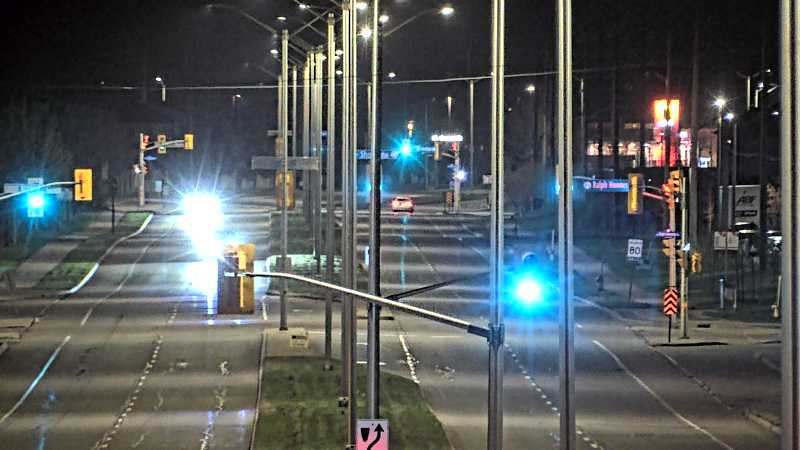 Traffic camera image at 2025-05-09 05:40:49