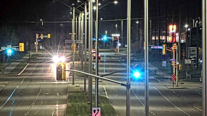 Traffic camera image at 2025-05-09 05:50:57