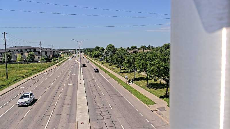 Traffic camera image at 2025-06-30 15:26:21