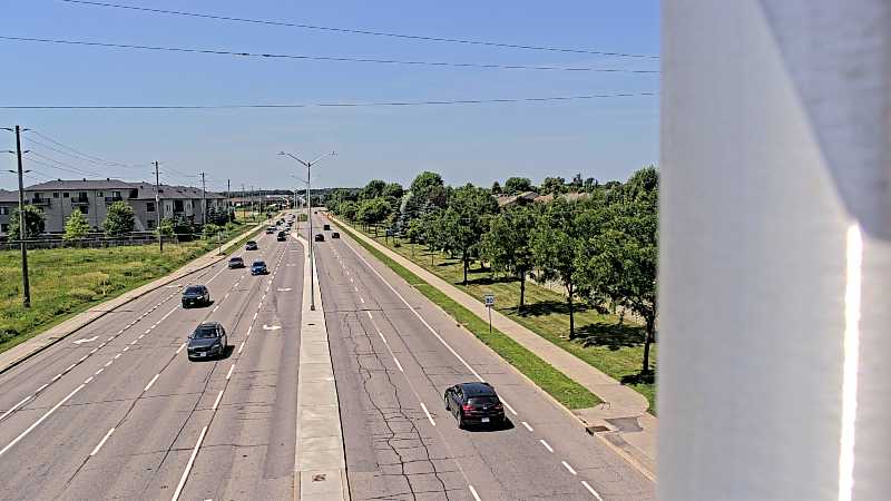 Traffic camera image at 2025-06-30 15:51:13