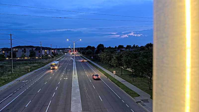 Traffic camera image at 2025-07-06 01:21:08