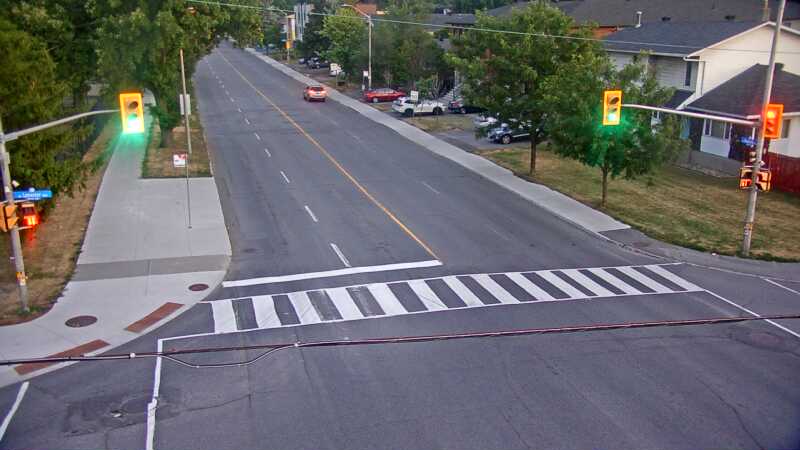 Traffic camera image at 2025-08-25 00:06:11