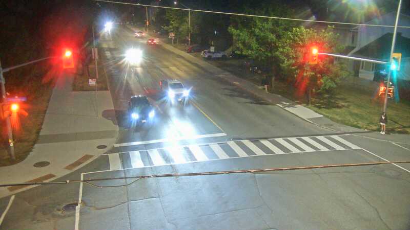 Traffic camera image at 2025-08-25 00:36:08