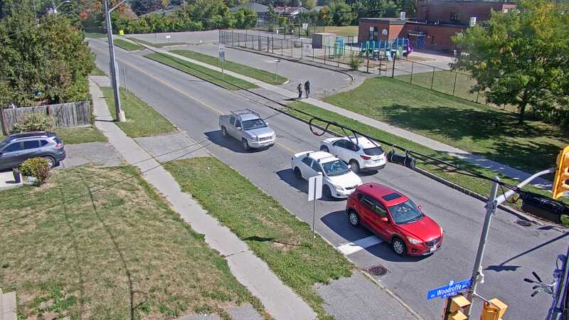 Traffic camera image at 2025-09-14 17:41:08