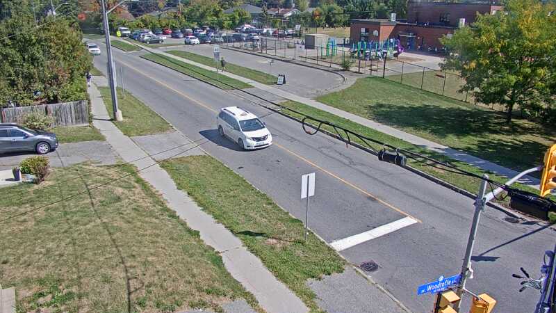 Traffic camera image at 2025-09-16 17:51:20