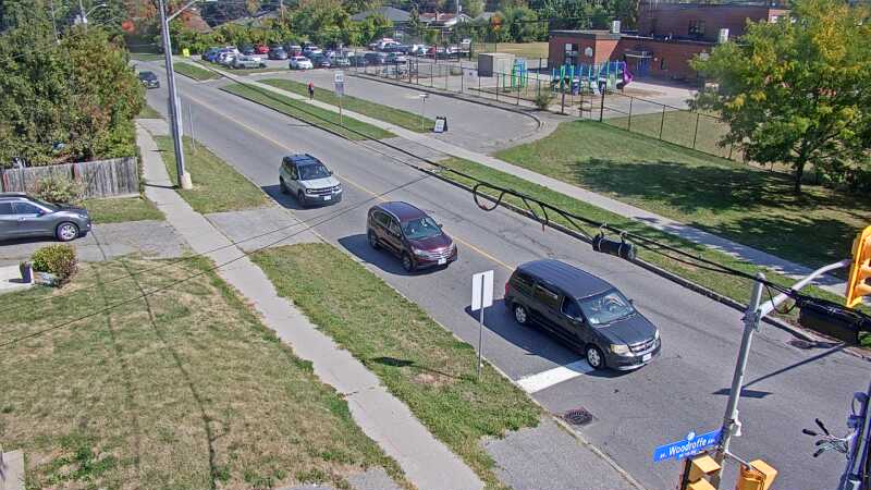 Traffic camera image at 2025-09-16 18:06:18