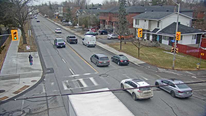 Traffic camera image at 2025-03-25 13:46:02