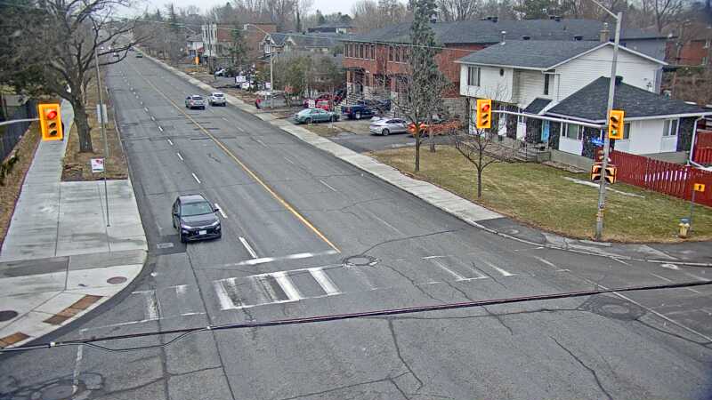 Traffic camera image at 2025-03-25 14:10:52