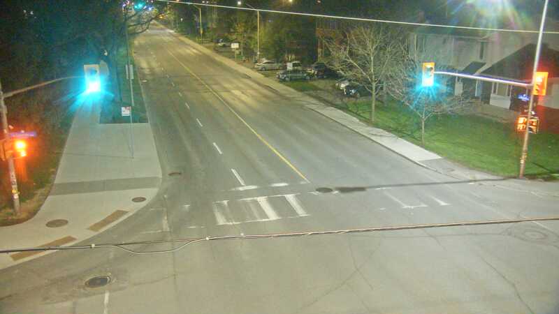 Traffic camera image at 2025-05-09 07:51:02