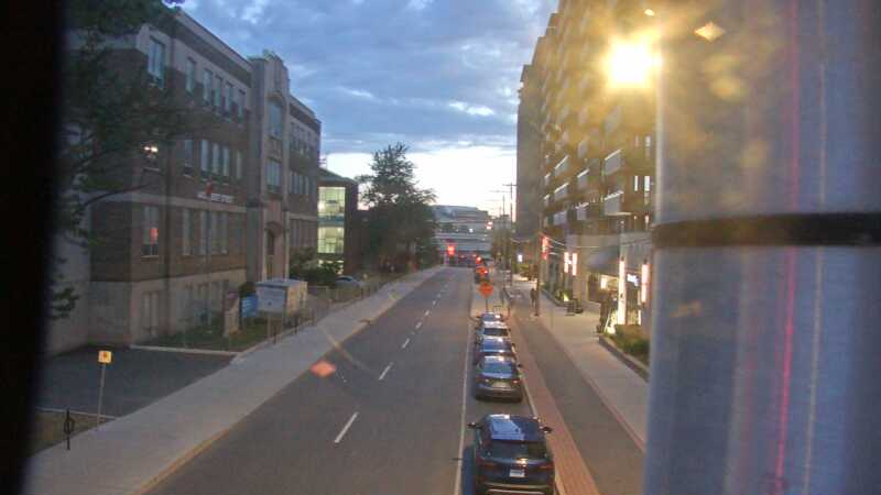 Traffic camera image at 2025-08-25 00:11:09
