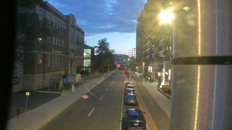 Traffic camera image at 2025-08-25 00:16:12