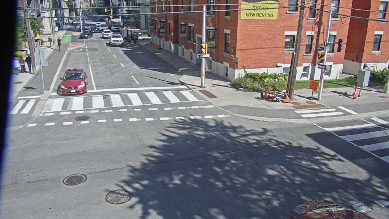 Traffic camera image at 2025-09-14 18:06:23