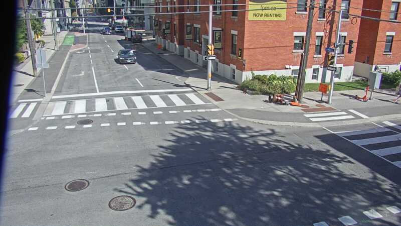 Traffic camera image at 2025-09-14 18:11:16