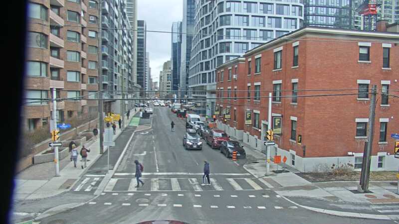 Traffic camera image at 2025-03-25 12:46:00