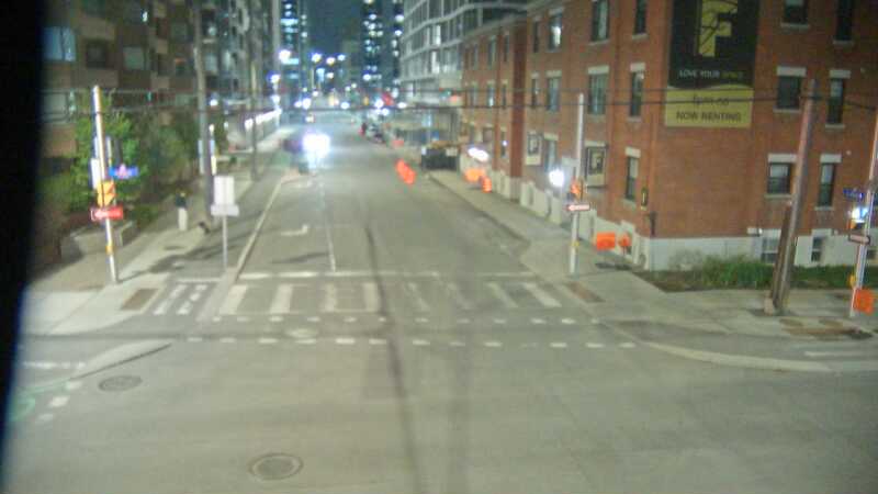 Traffic camera image at 2025-05-09 07:15:47