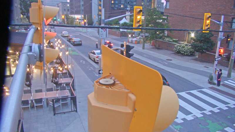 Traffic camera image at 2025-07-31 00:41:05