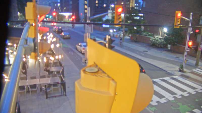 Traffic camera image at 2025-07-31 00:56:08