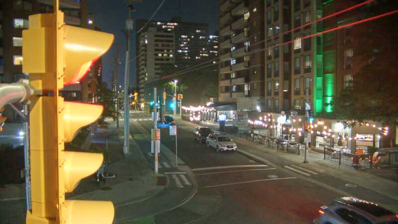Traffic camera image at 2025-08-04 02:01:00