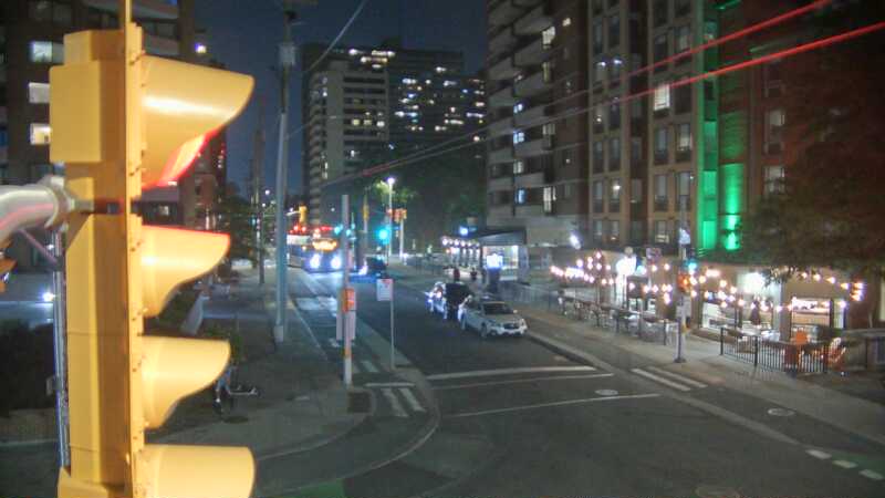 Traffic camera image at 2025-08-04 02:11:09