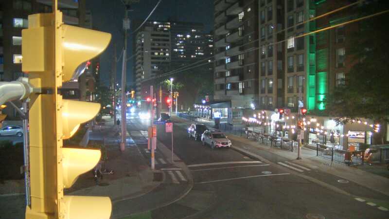 Traffic camera image at 2025-08-04 02:21:04