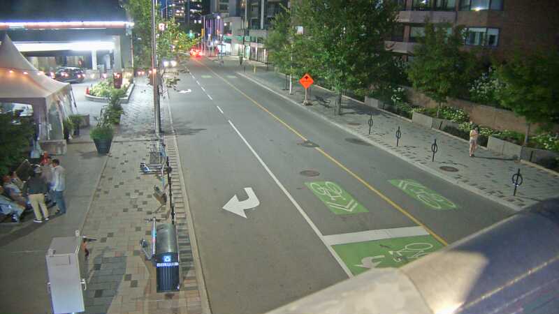Traffic camera image at 2025-08-25 00:31:12