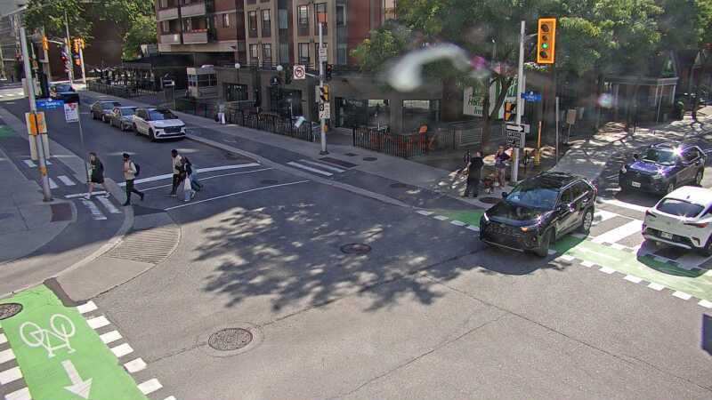 Traffic camera image at 2025-09-14 18:51:17