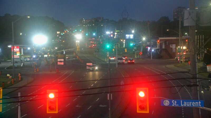 Traffic camera image at 2025-08-18 00:35:11