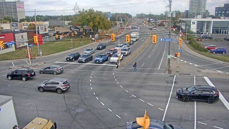 Traffic camera image at 2025-09-18 19:40:13