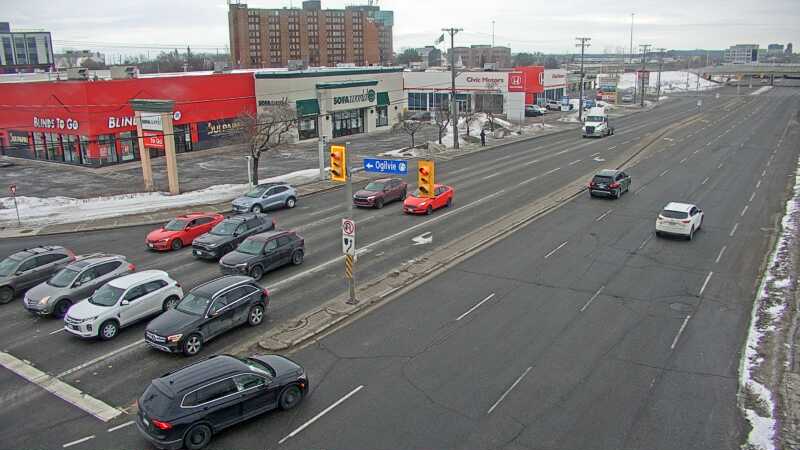 Traffic camera image at 2025-03-09 13:45:28