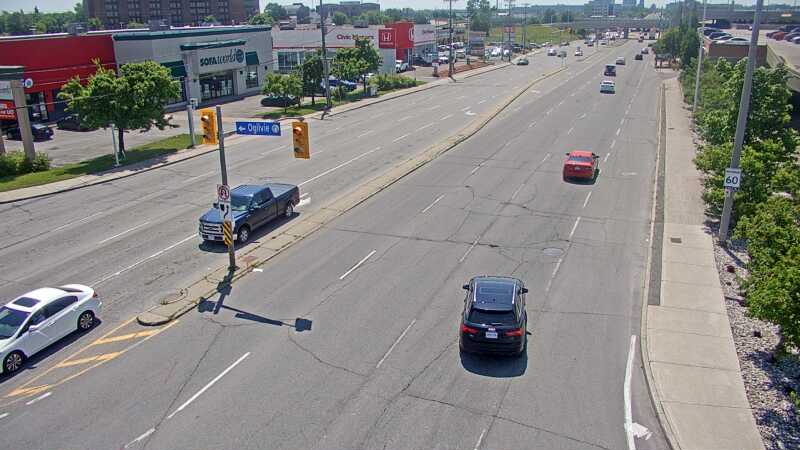 Traffic camera image at 2025-06-30 15:36:45