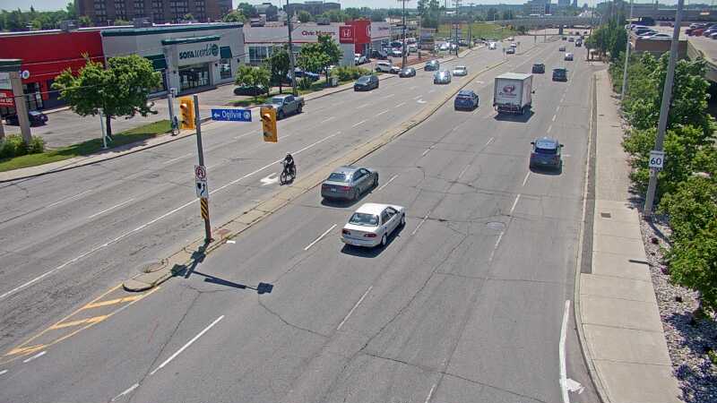 Traffic camera image at 2025-06-30 15:50:13