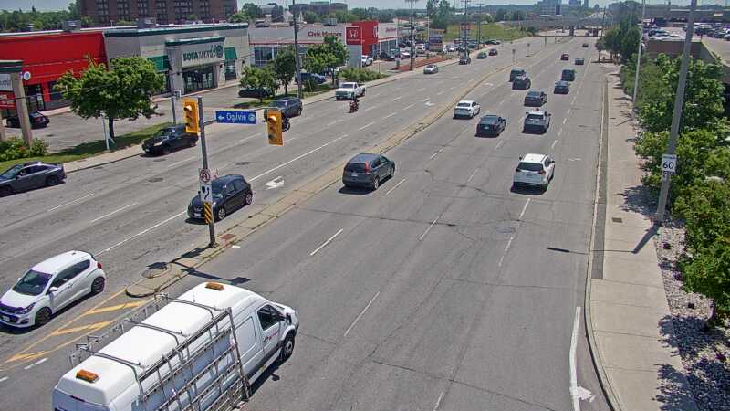 Traffic camera image at 2025-06-30 17:00:18