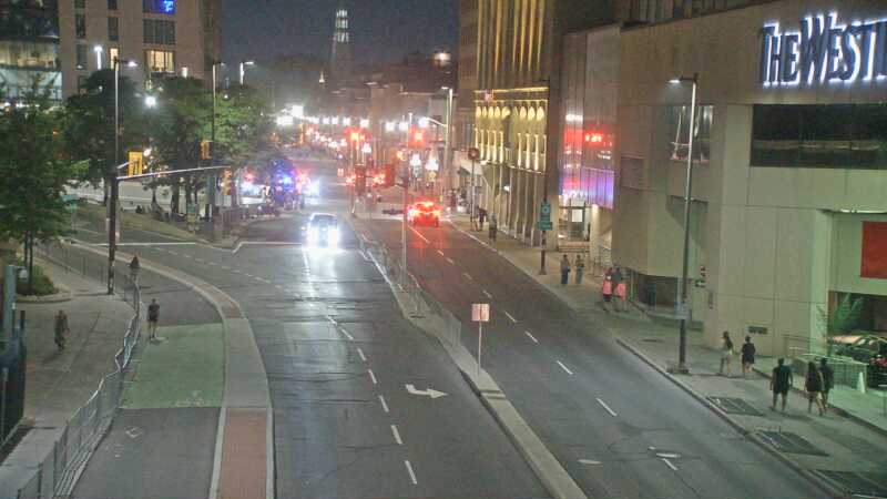 Traffic camera image at 2025-08-04 01:15:58