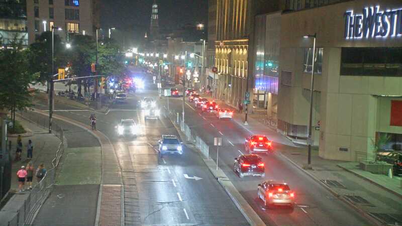 Traffic camera image at 2025-08-04 02:01:01