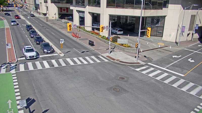 Traffic camera image at 2025-09-14 17:41:09