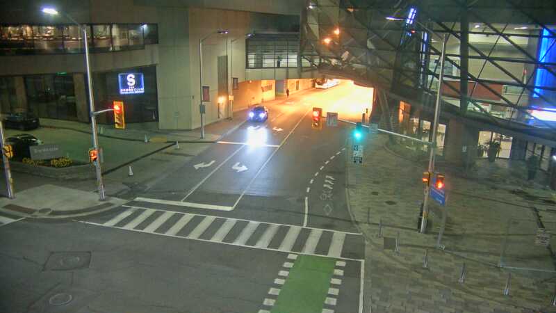 Traffic camera image at 2025-09-16 02:11:13