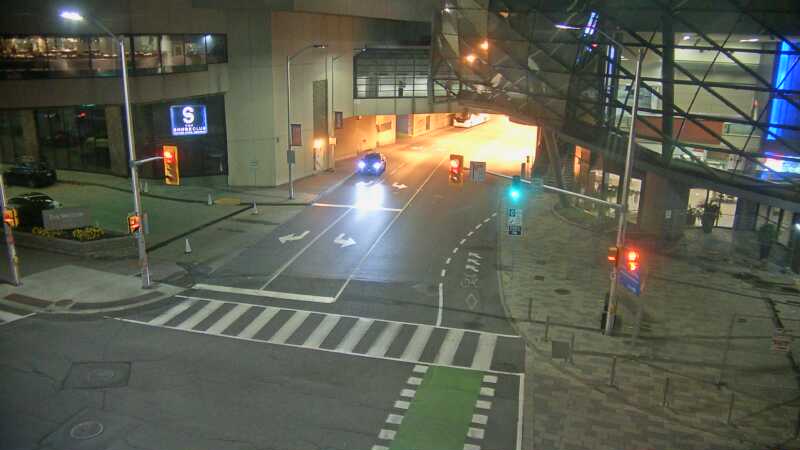 Traffic camera image at 2025-09-16 02:21:10
