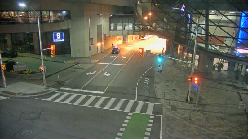 Traffic camera image at 2025-09-16 03:11:10